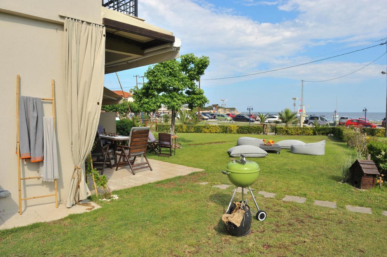 Seathon Seafront Beach Villa In Kalamitsi المظهر الخارجي الصورة